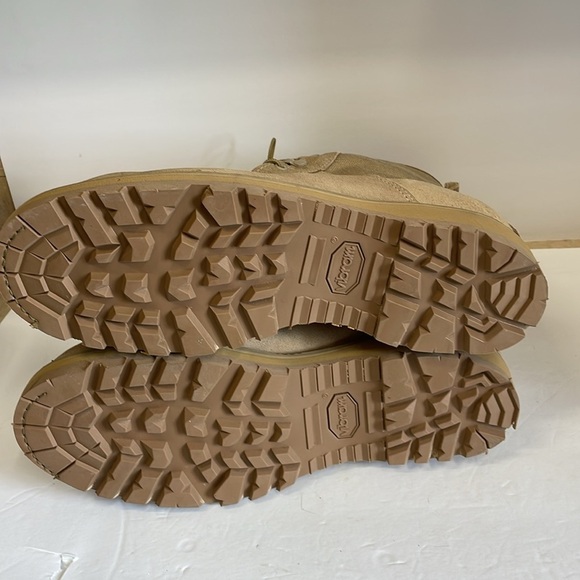 Bates Desert Tan Gore-Tex Military Combat Boots - Picture 13 of 14